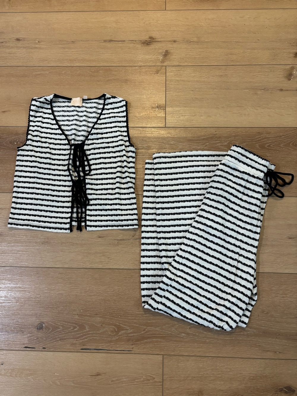 GLG Good Luck Gem Outfit Small Black and White Striped